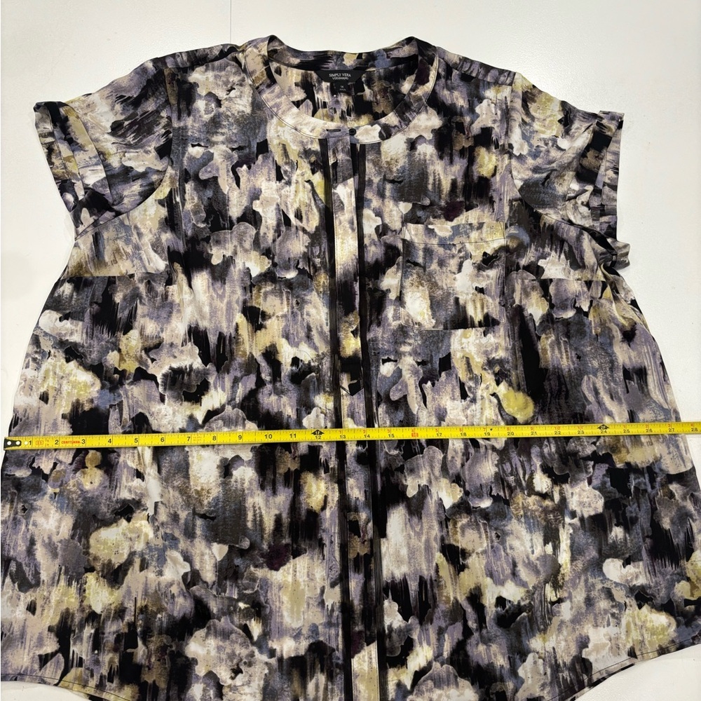 Simply Vera Vera Wang Multicolor Abstract Blouse XL Mint condition - Picture 8 of 12
